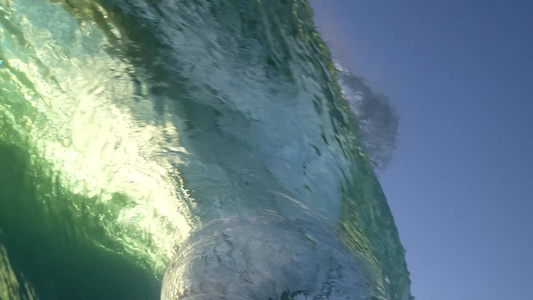 海浪翻滚波涛汹涌海洋巨浪浪花特写视频