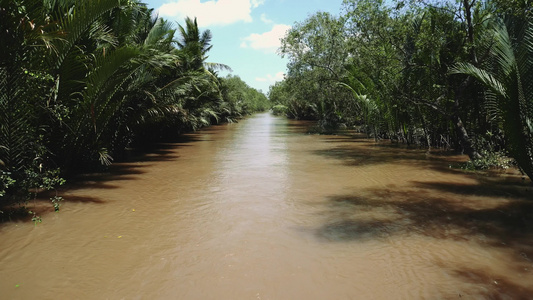 南亚西亚州维特南的Meakong河视频