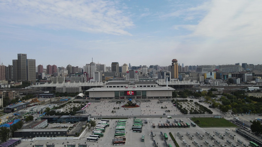 航拍河南郑州火车站交通视频视频