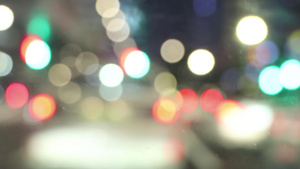 4K夜晚城市车流霓虹灯实拍素材25秒视频