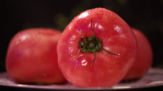成熟的西红柿 视频