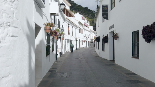 西班牙安大路西亚狭窄的小巷视频