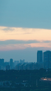 延时摄影城市夕阳晚霞落日天空地标建筑天际线夜景交通车流素材交通素材视频