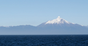 奥索尔诺火山8秒视频