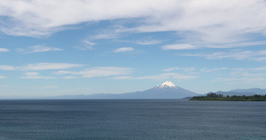 奥索尔诺火山8秒视频