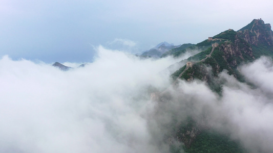 北京司马台明代长城夏季云海风光视频