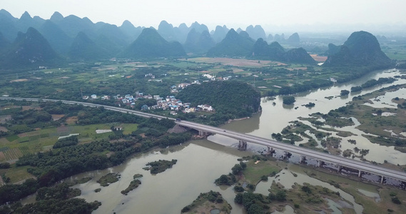 桂林风光公路视频