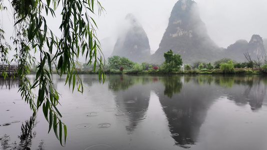 桂林山水倒影意境山水视频