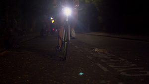 骑自行车的女人8秒视频