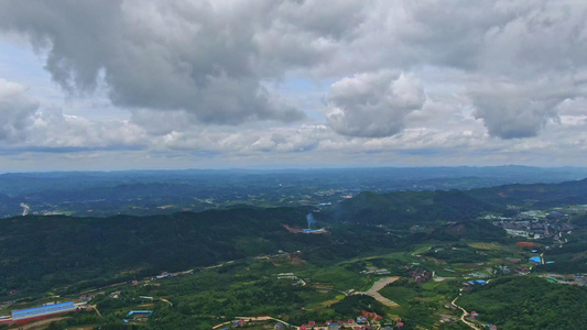 4K航拍山川丘陵风光视频