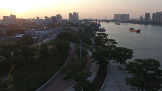 夕阳两岸 河流 4K 航拍视频