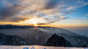 8K华山西峰夕阳延时16秒视频