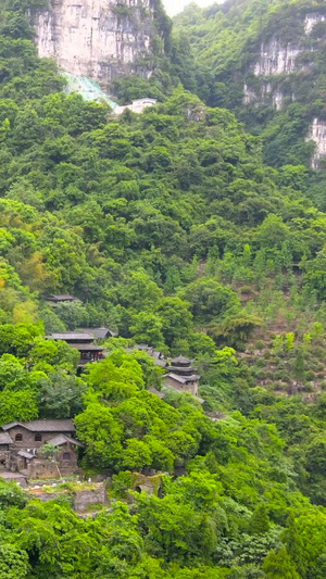 湖北宜昌5A景区三峡人家巴王宫航拍环绕5A景点63秒视频