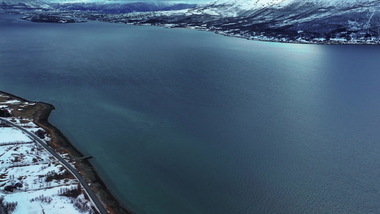 4K航拍挪威特罗姆瑟最美的雪景风光视频