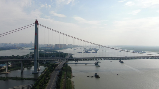 湖南岳阳洞庭湖大桥4K航拍视频视频