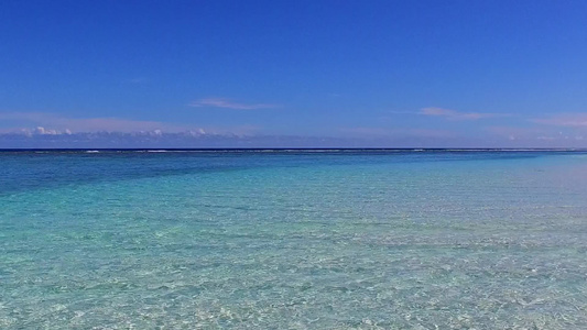 透明海洋和沙洲视频