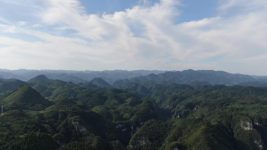 航拍大自然森林山川原野视频