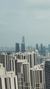航拍城市中心繁华的商务区金融中心天际线地标建筑素材武汉城市视频