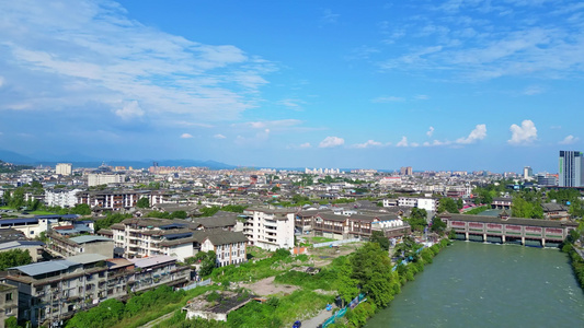 四川省成都市都江堰市都江堰景区玉垒阁古建筑天府之国历史文化航拍视频