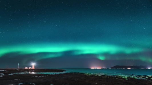 北欧冰岛极光雷克雅未克灯塔[指航灯]视频