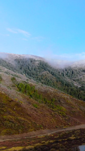 航拍四川阿坝州高原山脉雪景视频自然风光视频