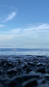 巴厘岛海边低角度海水冲击沙滩慢镜头升格视频视频