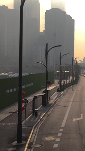 武汉新型冠状肺炎封城交通管制的长江隧道入口视频