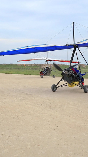 滑翔机航拍167秒视频