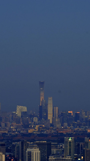 北京CBD天际线日转夜延时8秒视频
