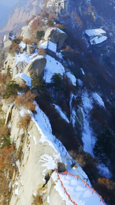 航拍华山北峰[峰头]视频