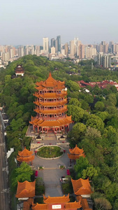 航拍武汉城市旅游地标建筑黄鹤楼风光素材视频