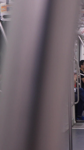 拍摄晚高峰地铁站通勤的人群【该视频无肖像权，请勿商用】视频