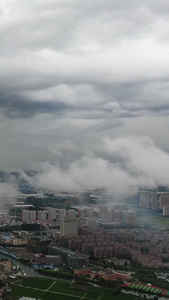 航拍台风暴雨云雾变化视频