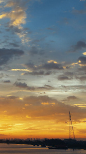 台风白鹿来临前的夕阳天气变化视频