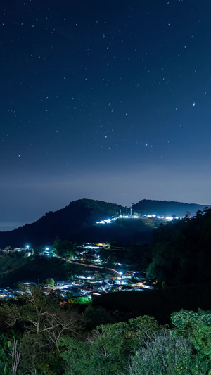 清迈湄林夜景星空日出延时27秒视频