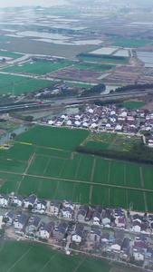 云层下的江南田野视频