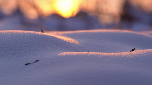 冬天唯美雪地特写视频