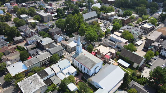 美国新泽西州兰伯特维尔郊区小镇住宅区的俯视图视频