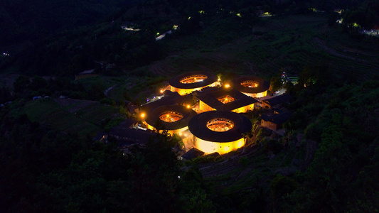 福建南靖土楼四菜一汤夜景视频