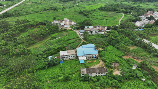 4K广西南宁市大明山滑翔山基地视频