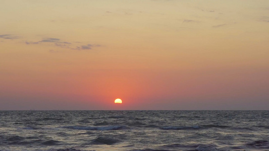 海上夕阳视频