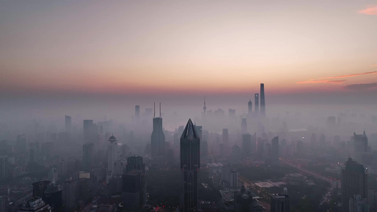上海陆家嘴城市天际线日出震撼平流雾航拍视频