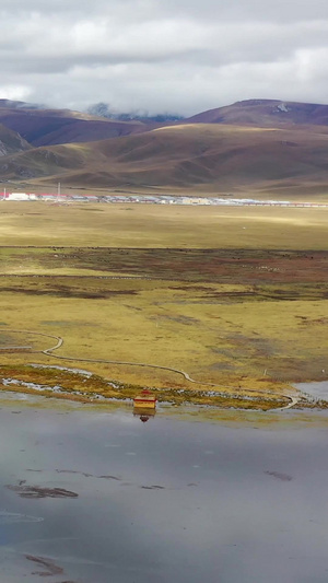 甘肃甘南尕海湖航拍视频32秒视频