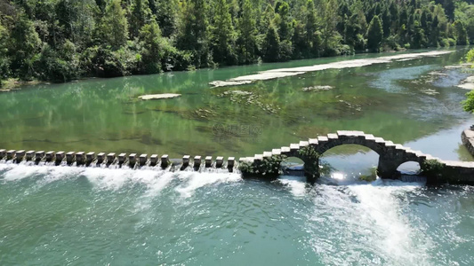 航拍湖南凤凰长潭岗景区视频