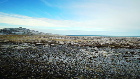 冰地公路旅行风景、宁静的山地和天空视频