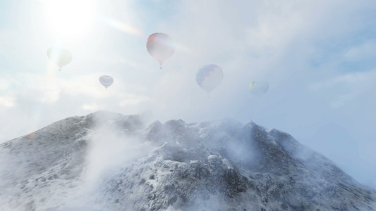 山顶上云层的空气气球视频