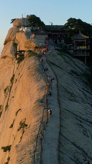 陕西华山西峰步道航拍十一旅游41秒视频