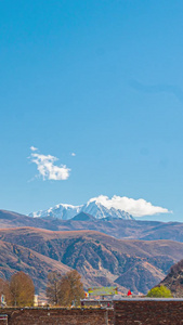 亚拉雪山流云全景延时延时摄影视频