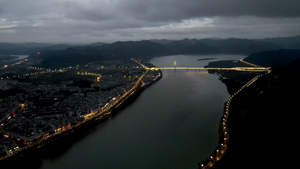 4K航拍夜色中的5A景区阆中古城夜景36秒视频