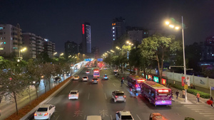 广东市区街道车流夜景15秒视频